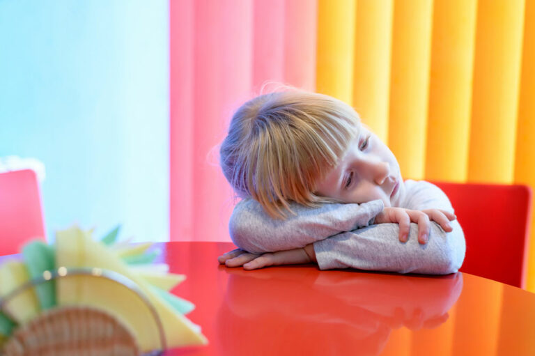 Common signs of child neglect and support measures